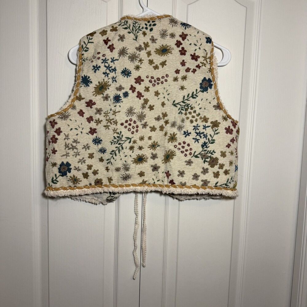 Cider Women's Bohemian Floral Embroidered Vest Cropped Tie Front Boho Size Large - Picture 2 of 8